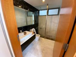 Centro Residences (D20), Condominium #497633071